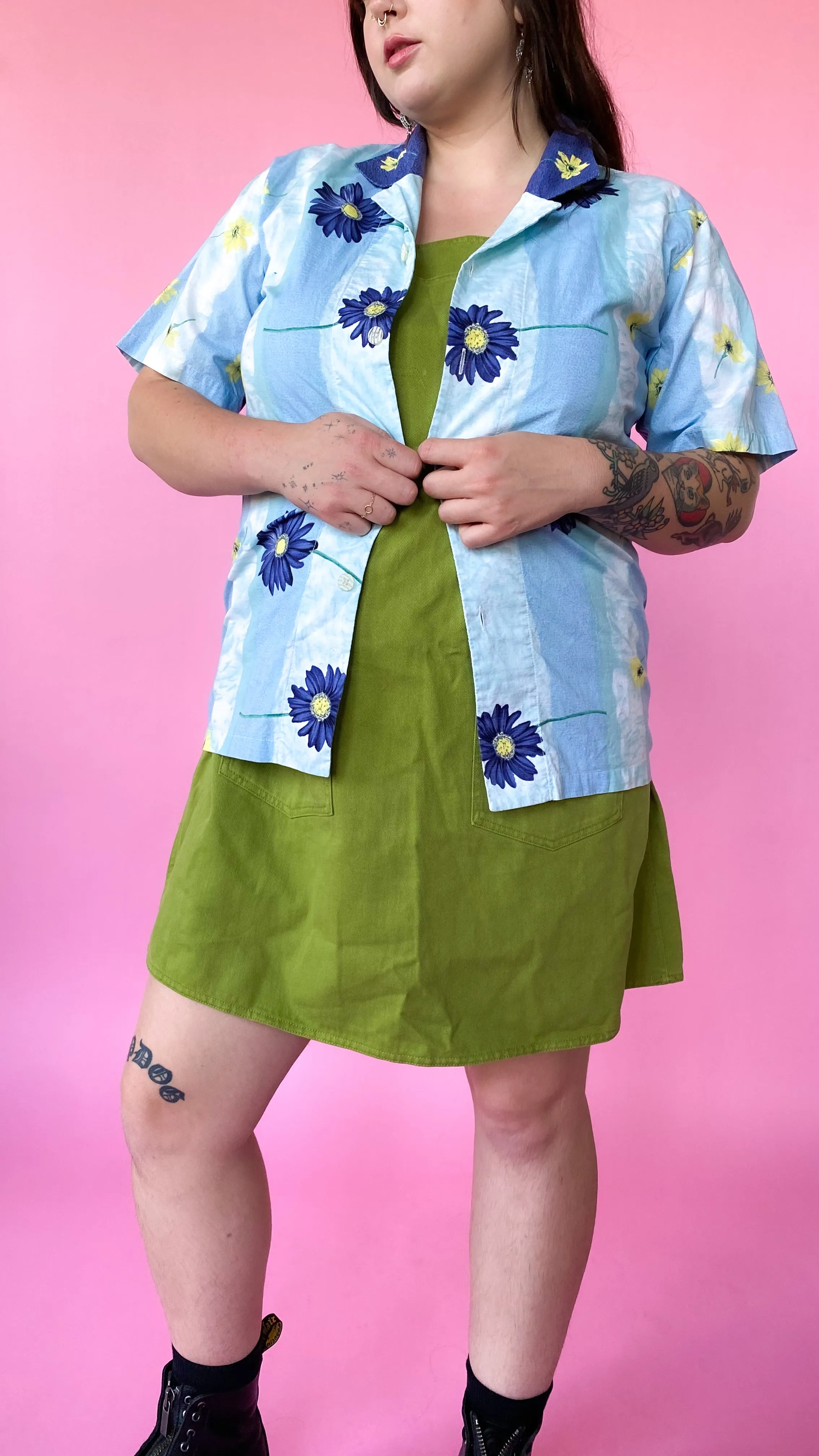 1990s Blue Daisy Button Up Top, sz. XL