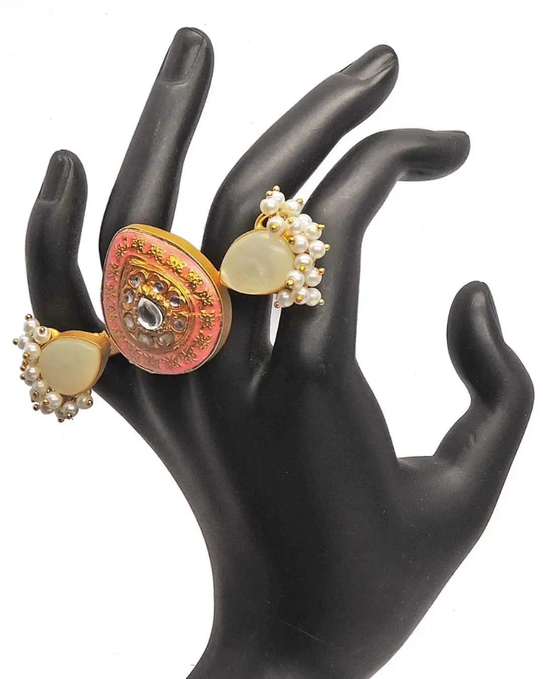 Arfa Kundan Ring (Coral)