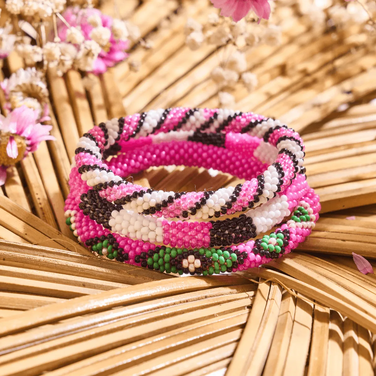 Candy Twist I | Himalayan Glass Bead Bracelet