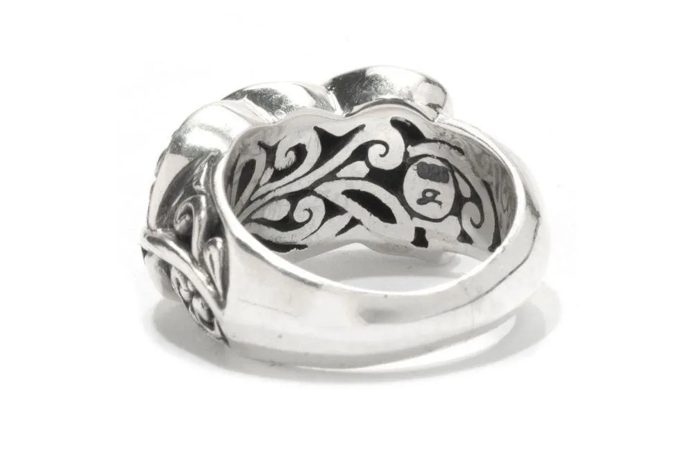 Cascada Leaf Ring- Black Shell