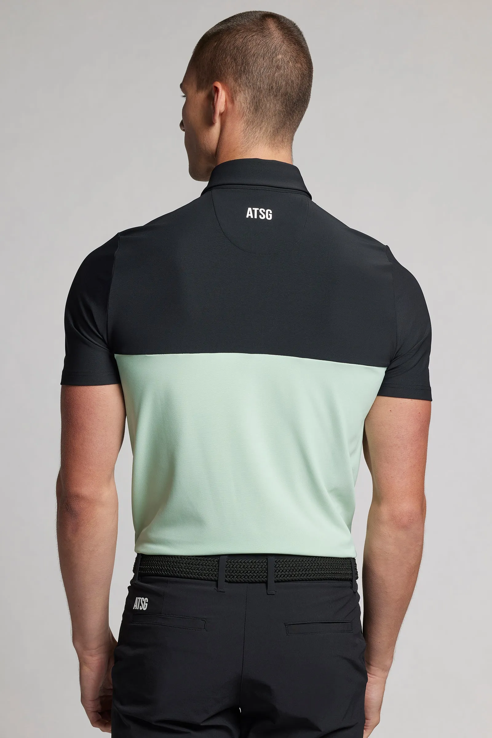 Colour Block Polo - Putter Black / Putting Green