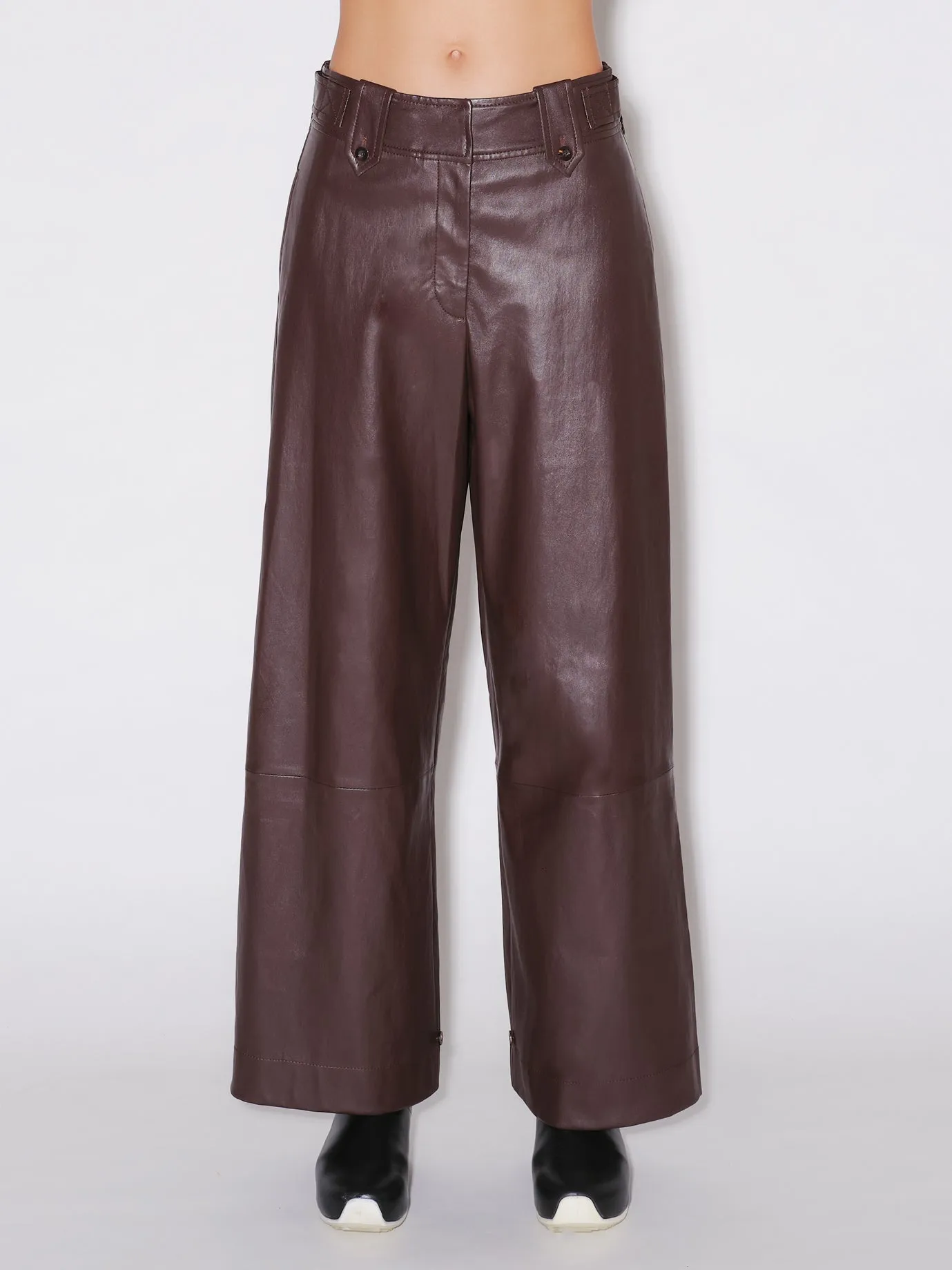 CROPPED BUTTON TAB PANT - PLONGE