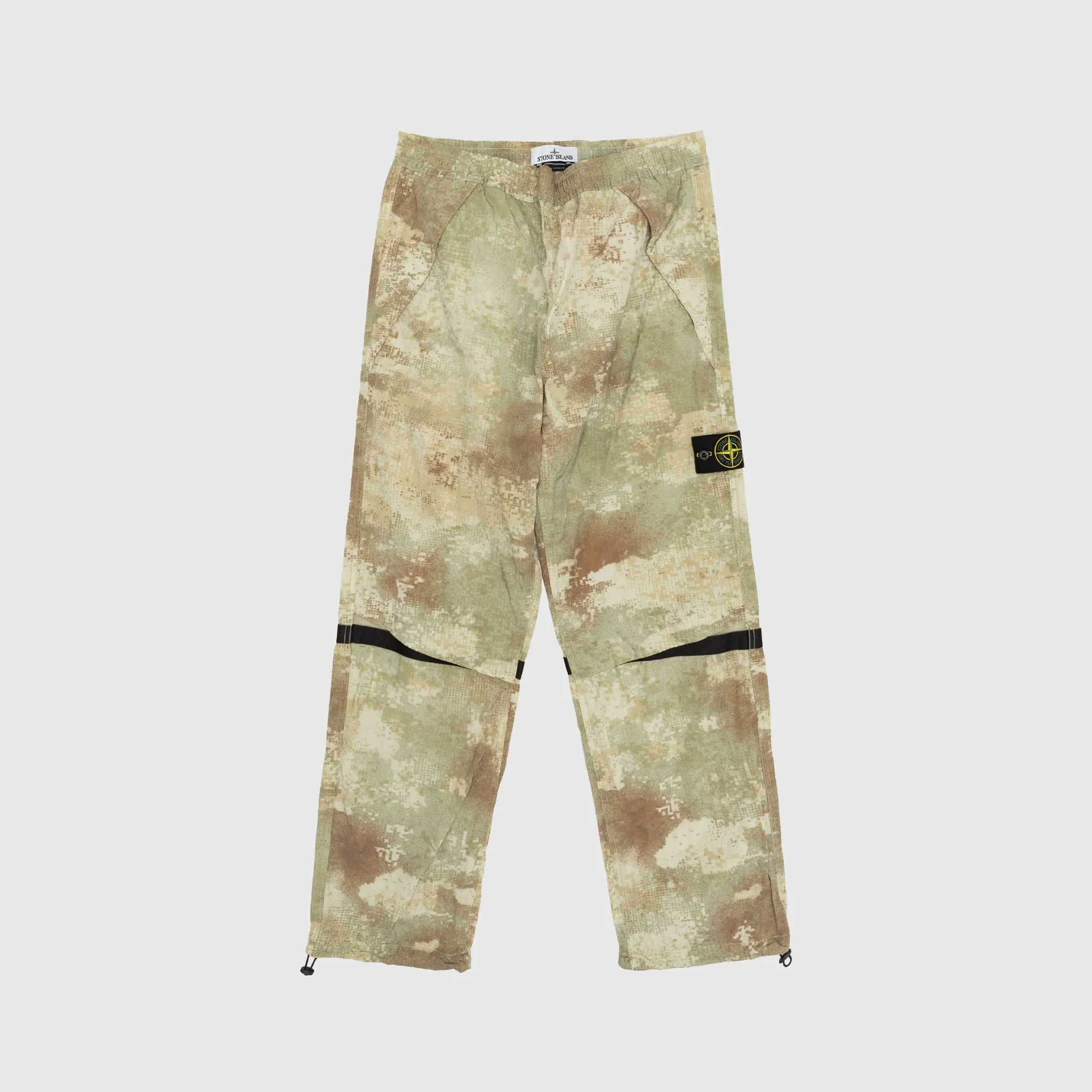 DISSOLVING GRID CAMO IN ECONYL® REGENERATED NYLON PANTS