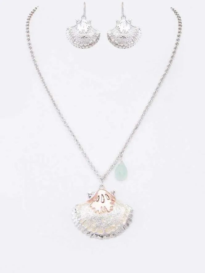 Enamel Sea Shell Pendant Necklace Set