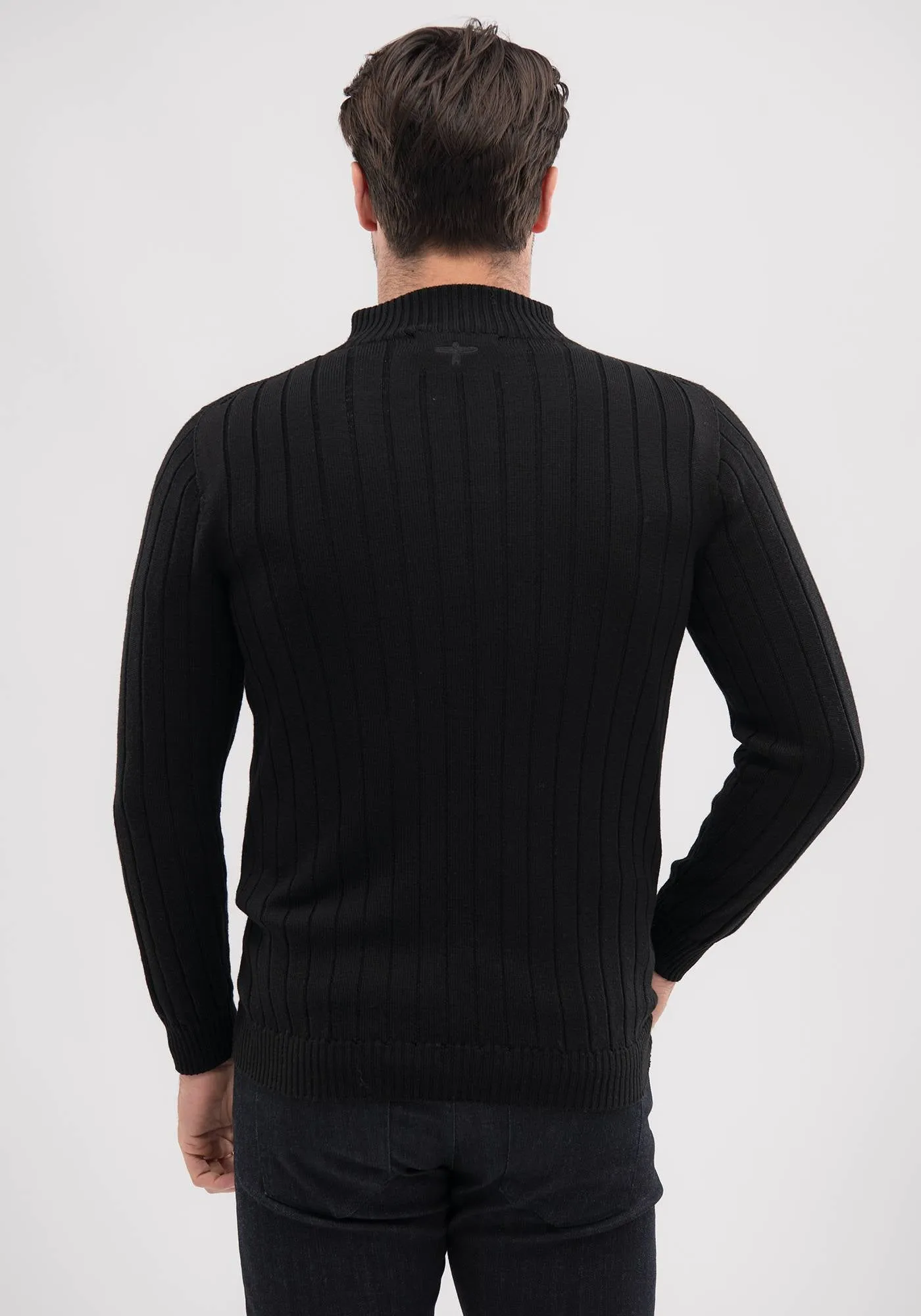 Finn Merino Zip Sweater