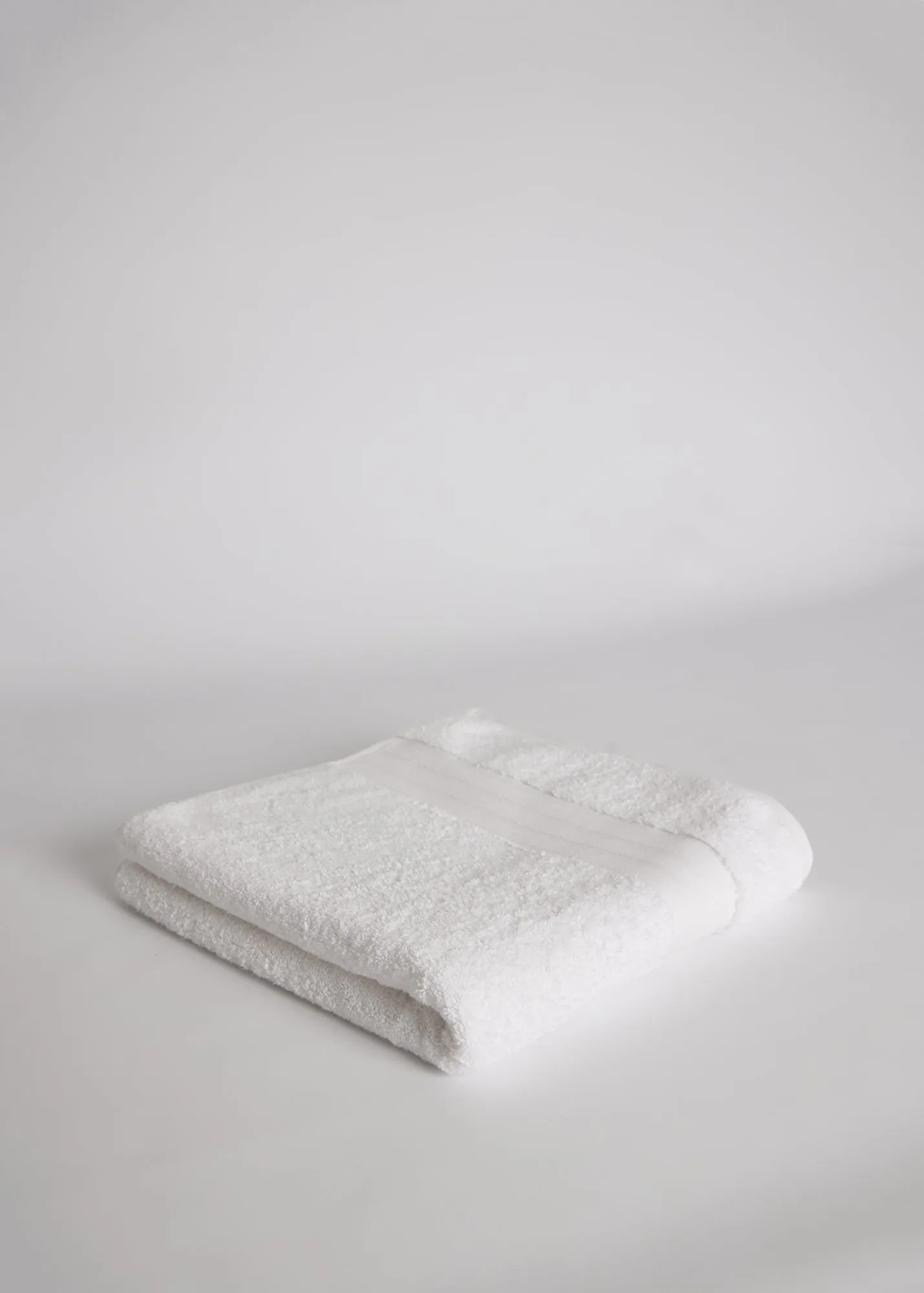 Luxurious White Cotton Bath Towel - Foxford Premium Quality