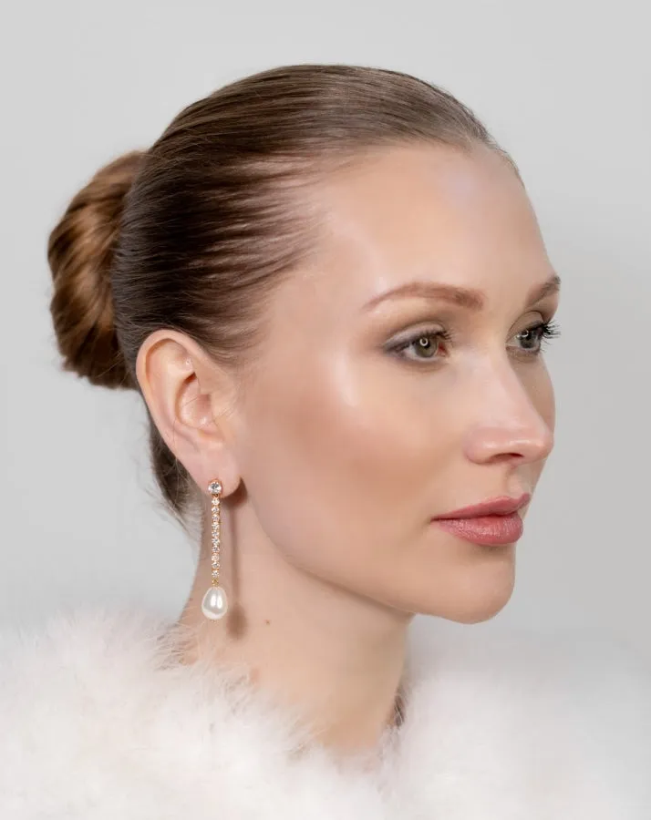 Harlow Pearl  Earrings