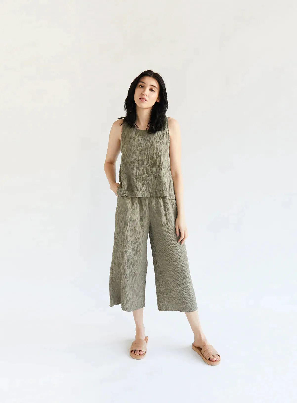 Organic Wide Gauze Pant in Olive