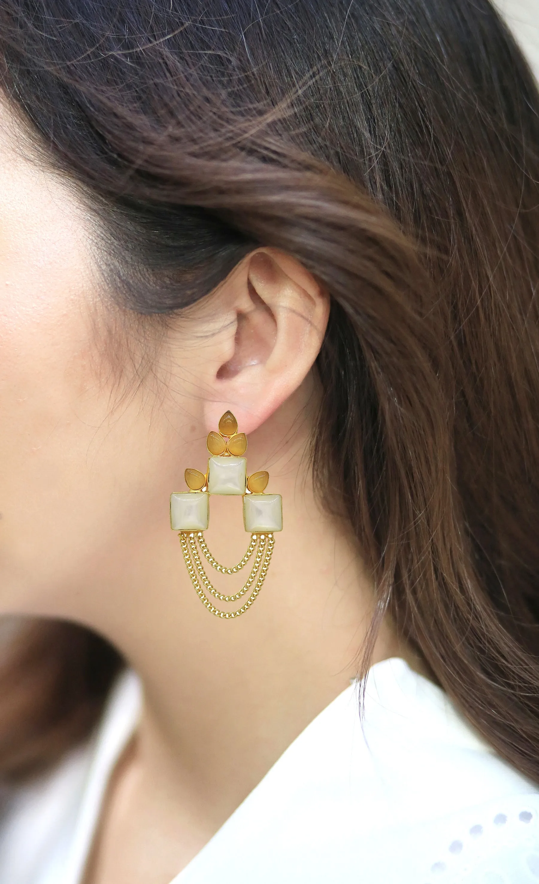 Shell Layered Earrings